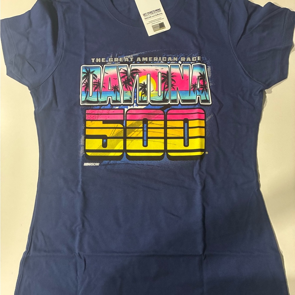 Daytona 500 Women’s Blue Graphic T-Shirt Small NWT!